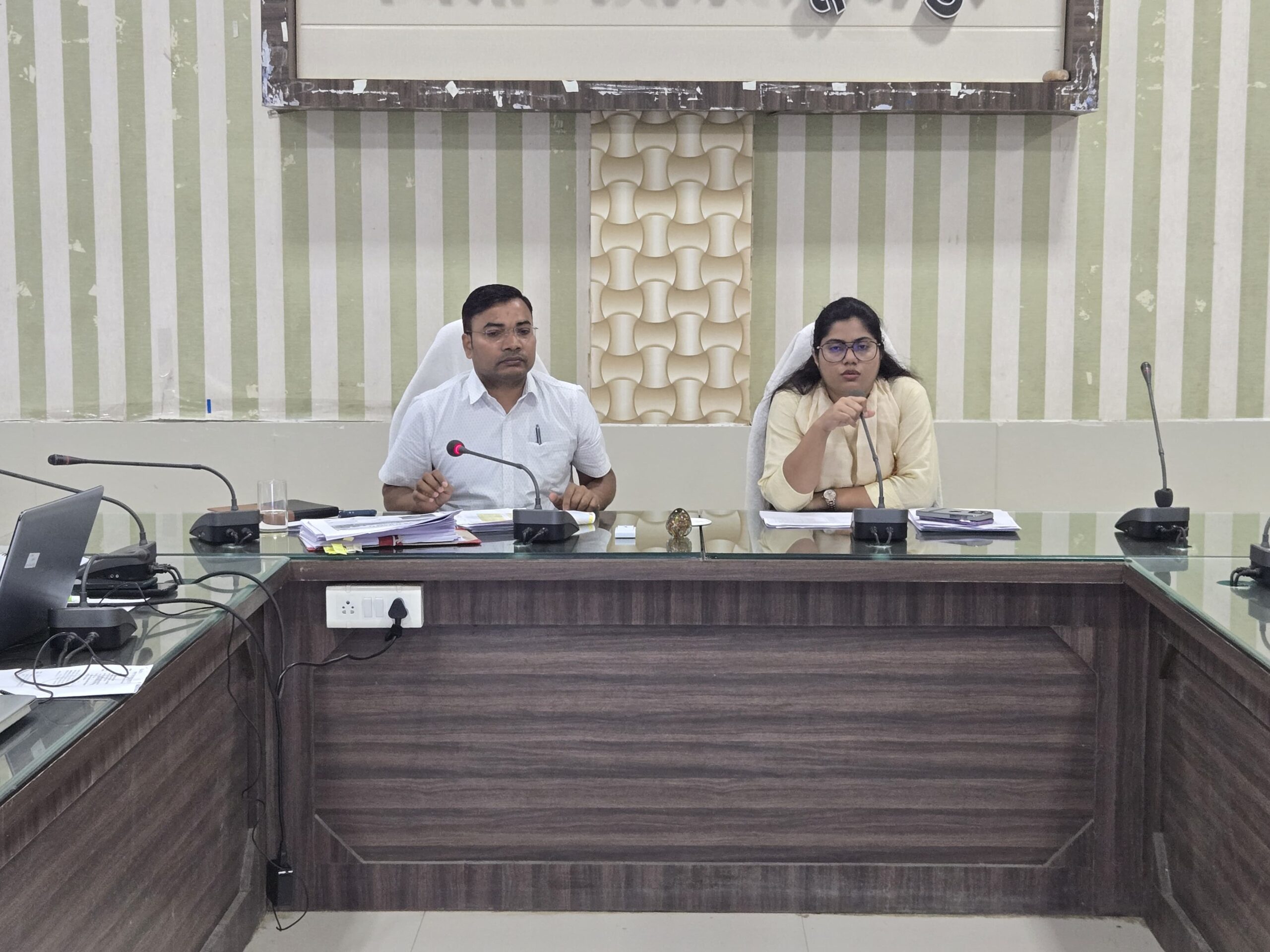 योजनाओं का लाभ अंतिम छोर तक पहुंचाना सर्वोच्च प्राथमिकता-कलेक्टर
